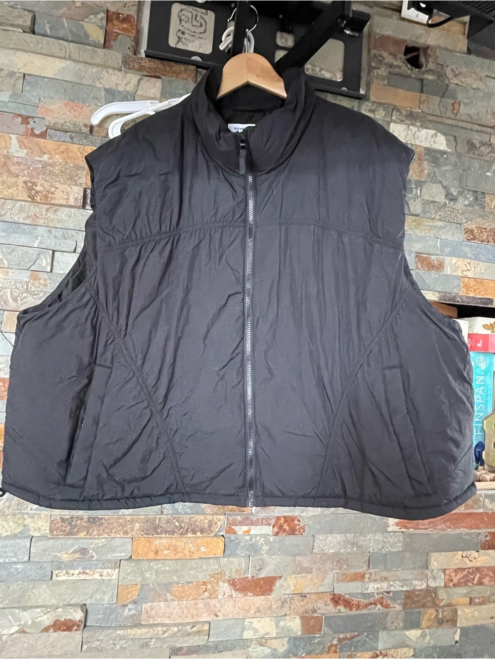 Old Navy Black Quilted Vest - Active